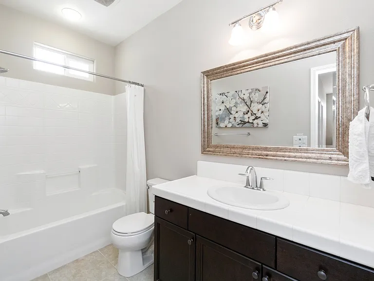 3564 Bellaire Ave — Photo 9