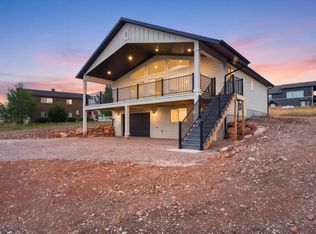 2513 S Country Club Dr, Garden City, UT 84028