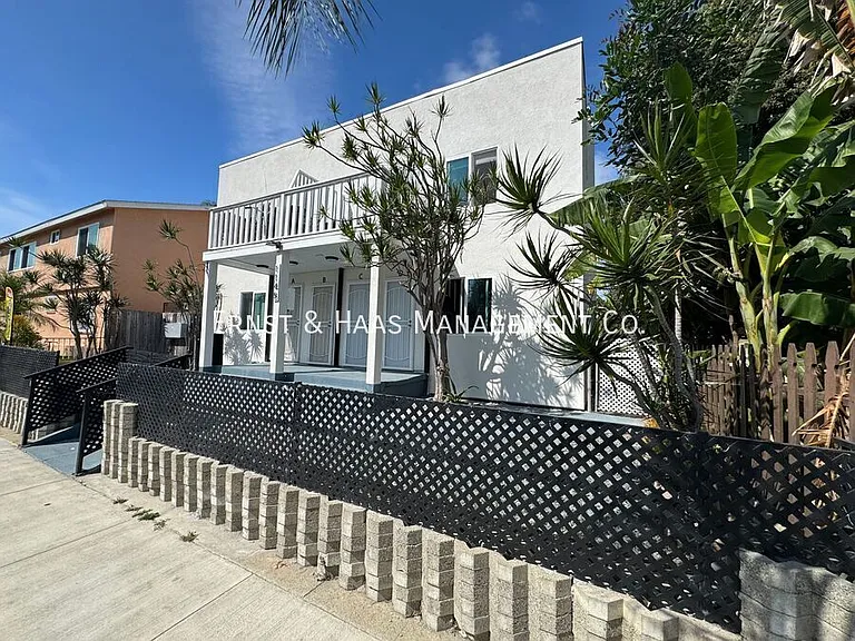 1145 Freeman Ave #A — Photo 21