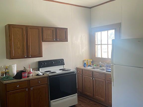 5th image of 810 Mulberry St