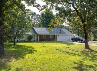98 S Oak Meadows Dr, Camdenton, MO 65020