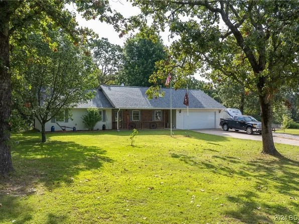 98 S Oak Meadows Dr, Camdenton, MO 65020