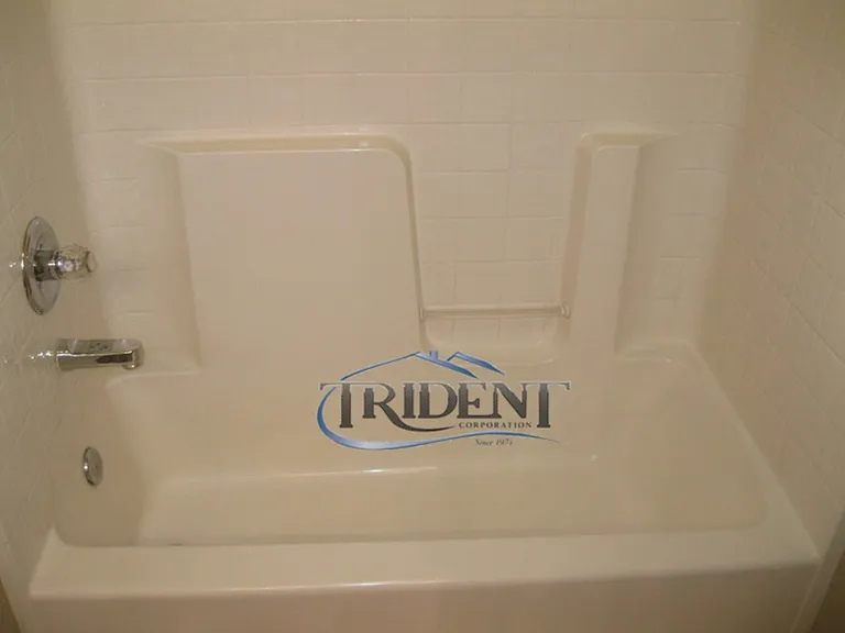 1019 Arbor Dr — Photo 2
