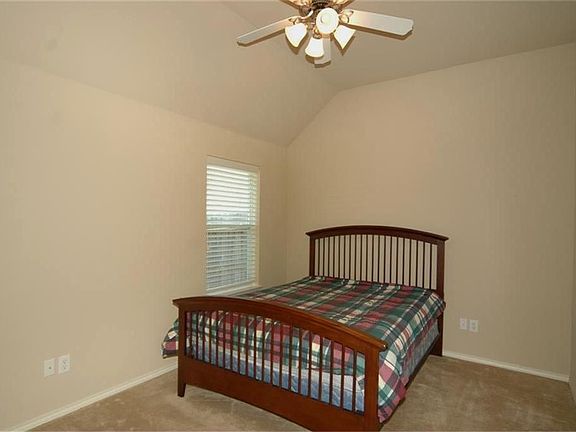 5th image of 2919 Grand Shore Ct