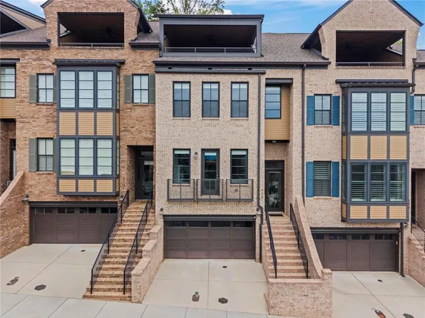 408 Altissimo Dr, Alpharetta, GA 30009