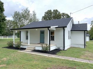 654 Riley Creek Rd, Tullahoma, TN 37388