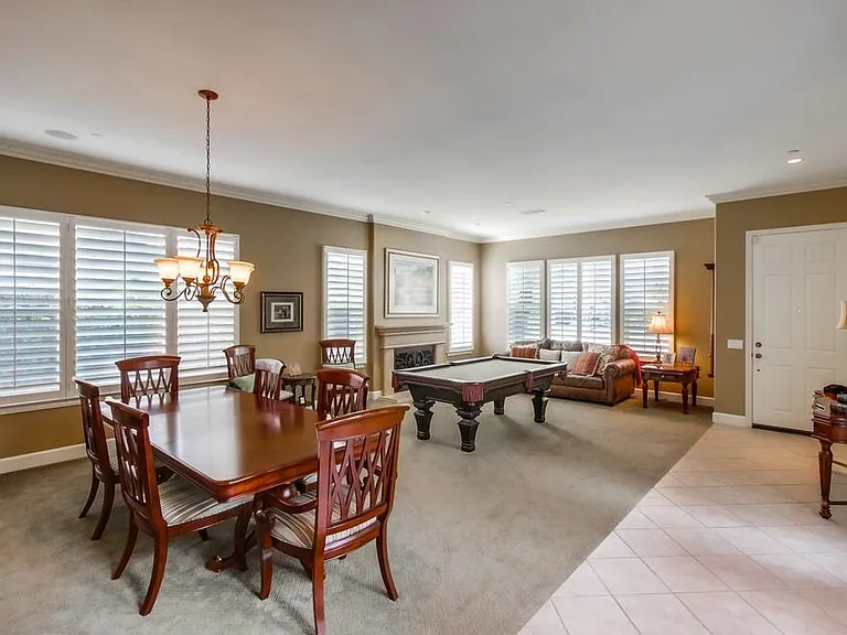 9673 Deer Trail Dr — Photo 4