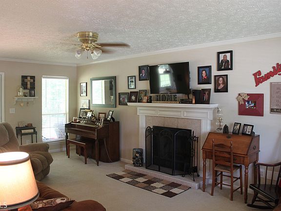 5th image of 4674 Pine Dr