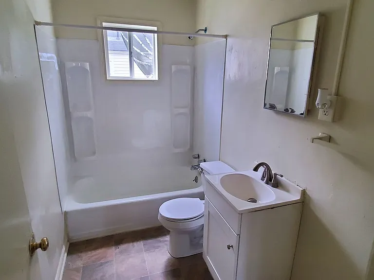 1514 Rainbow Dr — Photo 6