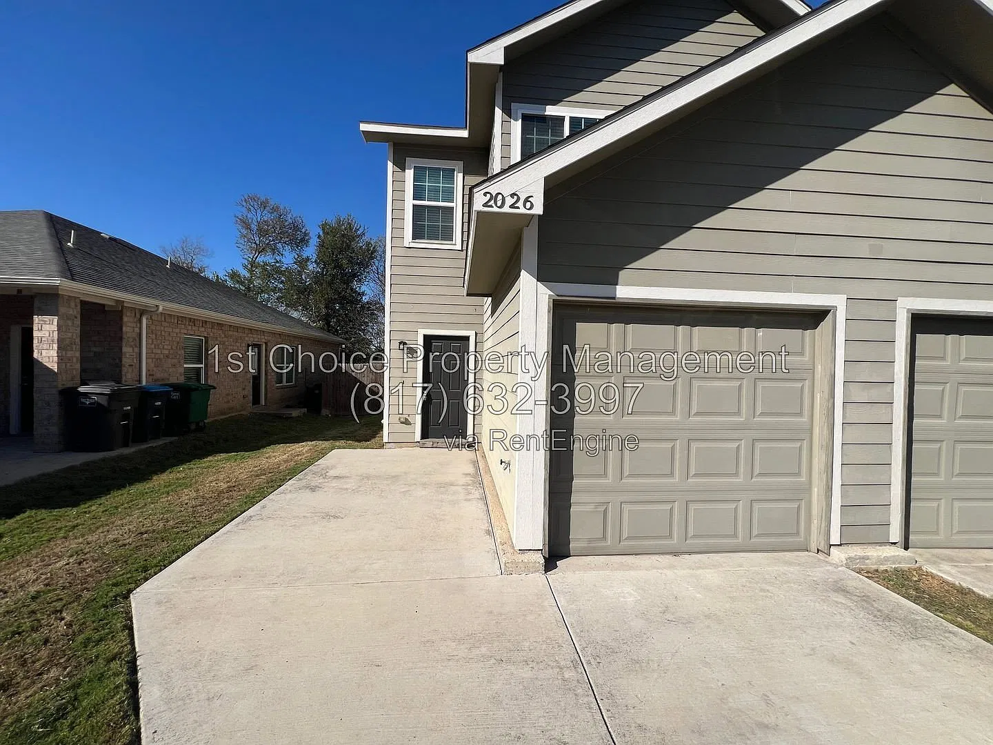 2 bed, 1.5 bath, 930 sqft, $1,475 — Photo 2