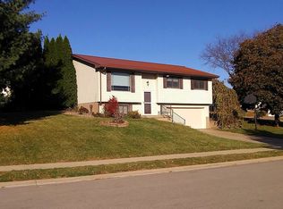 3815 Andrea St, Dubuque, IA 52002