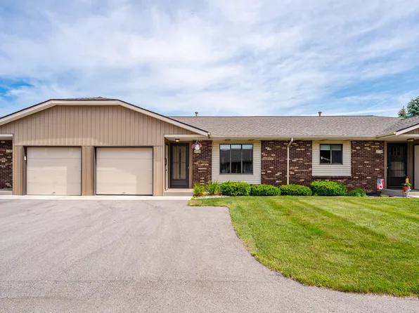 6736 Waterview Dr SW, Grandville, MI 49418