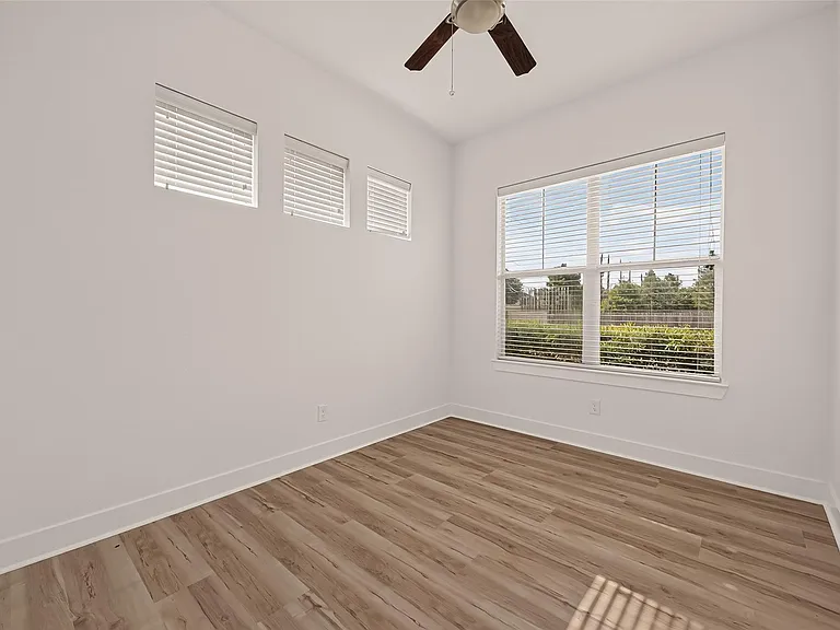 8821 Hollister Pine Ct — Photo 21