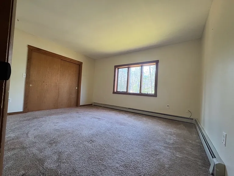 10 Barnstead Rd — Photo 6