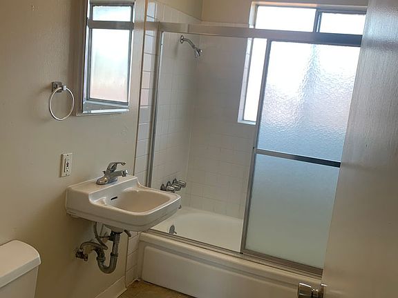 5th image of 74 S 8th St APT 10