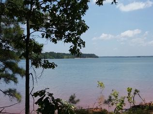 Lake Pointe Rd, Hartwell, GA 30643