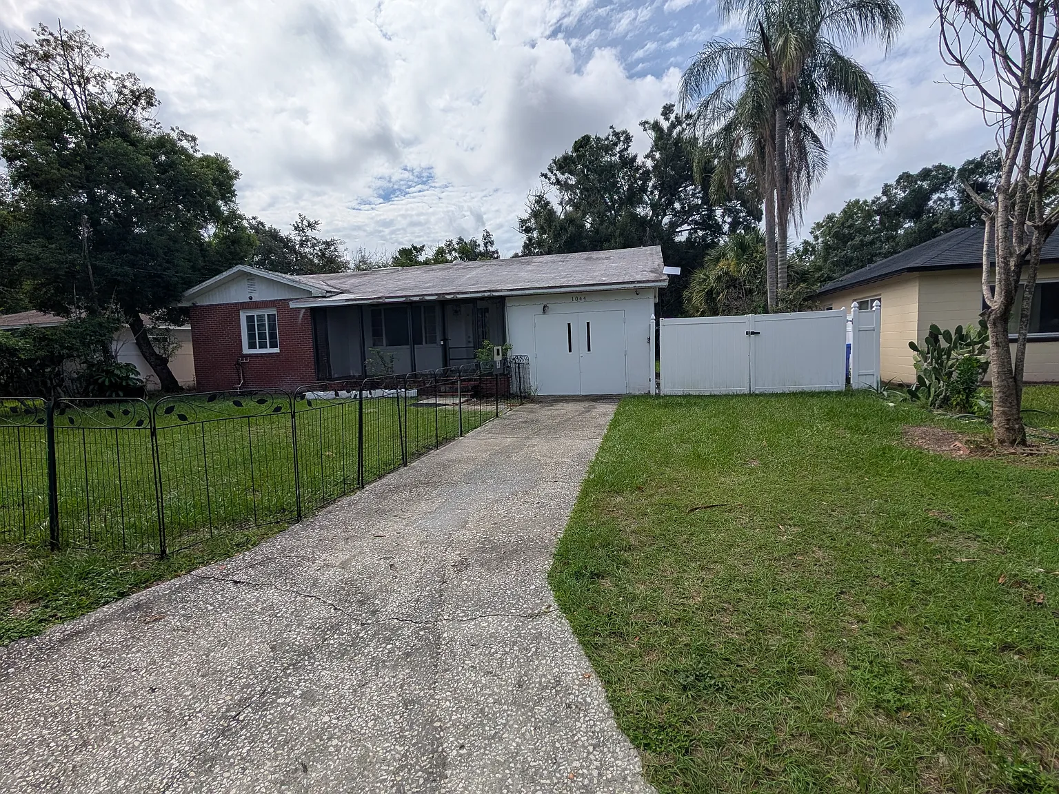 3 bed, 1500 sqft, $1,925 — Photo 2