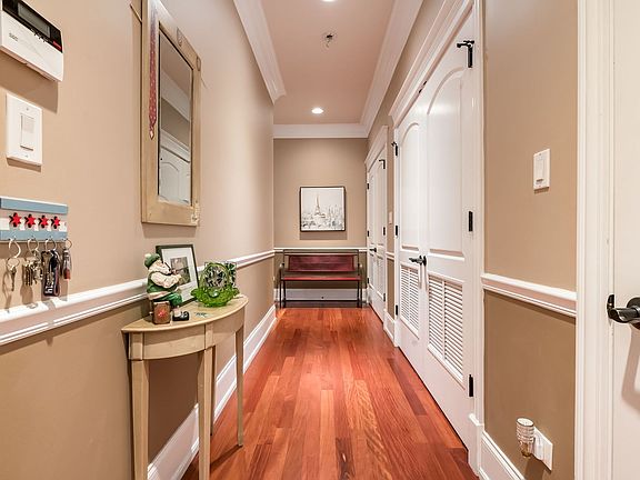 2nd image of 1442 W Fullerton Ave APT 3B