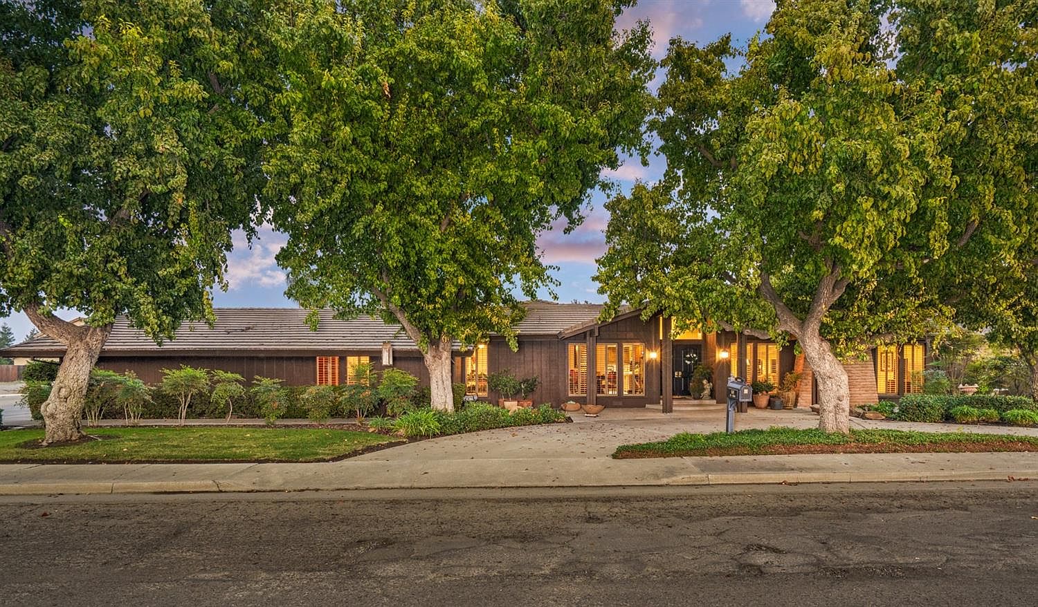 801 Fir Ave, Dos Palos, CA 93620 Zillow