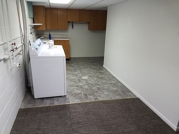 5th image of 1114 Plainview Ave