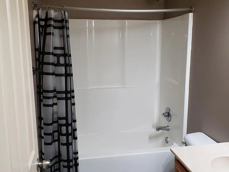 2nd Bathroom