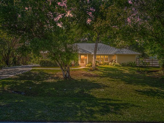 4th image of 435 61st Avenue