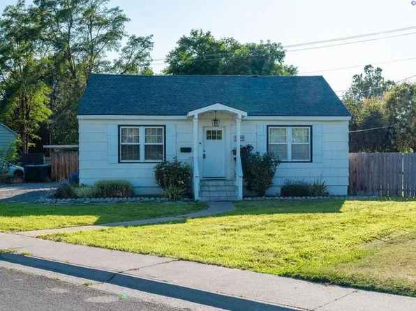 1709 Hunt Ave, Richland, WA 99354