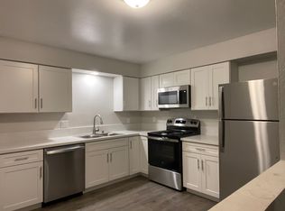 655 E 11th St APT G, Reedley, CA 93654