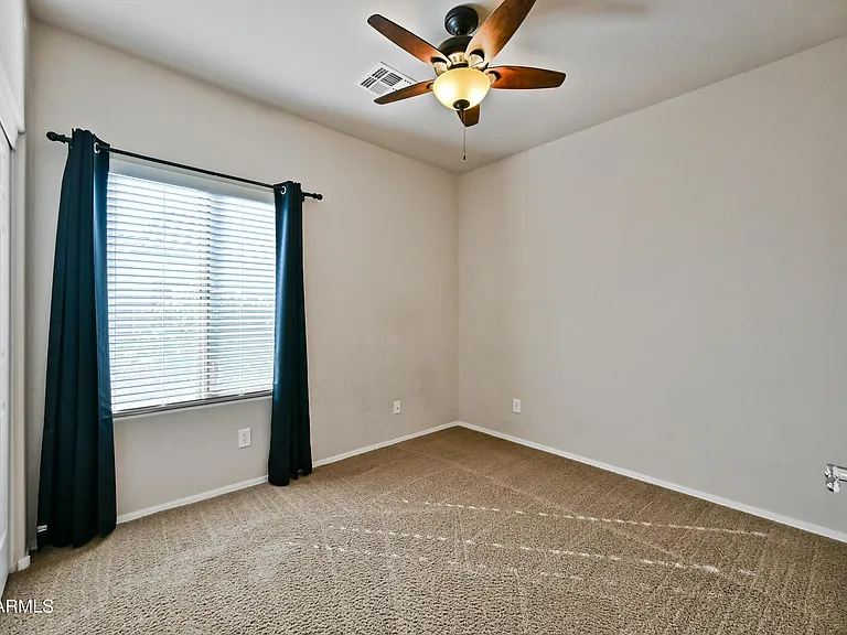 26182 W Tonto Ln — Photo 20