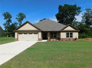 2704 E Point Way, Opelika, AL 36804