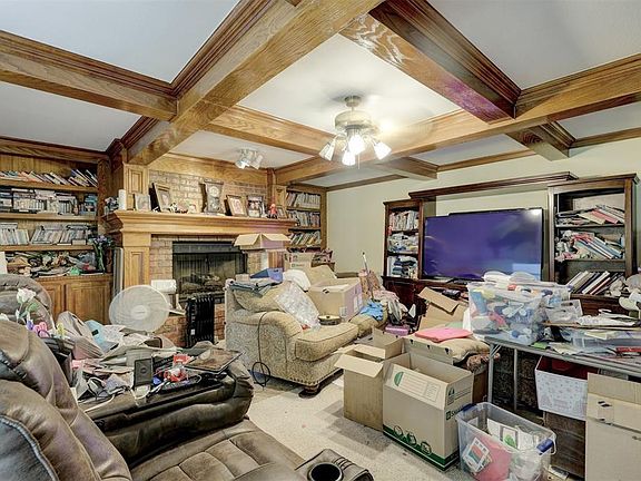 3rd image of 14029 Osage Dr