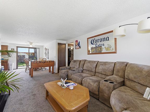 5th image of 926 Red Fir Pl