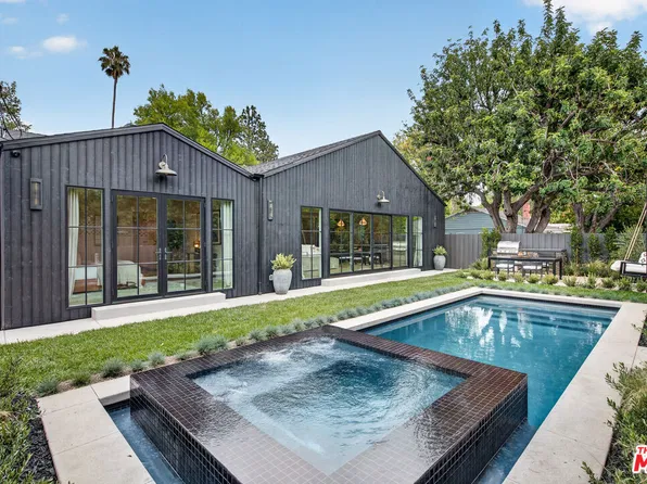 12610 Sarah St, Studio City, CA 91604