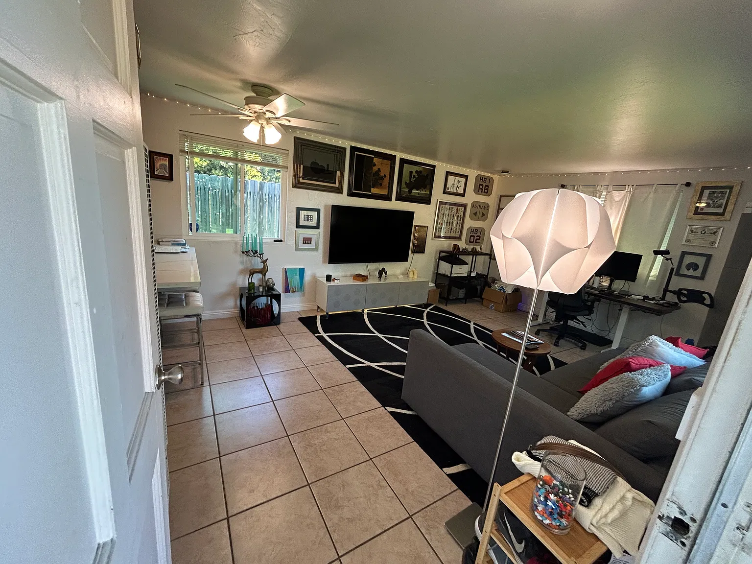 1 bed, 800 sqft, $2,400 — Photo 2