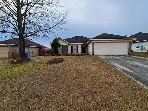 5009 Mint Dr Photo 1