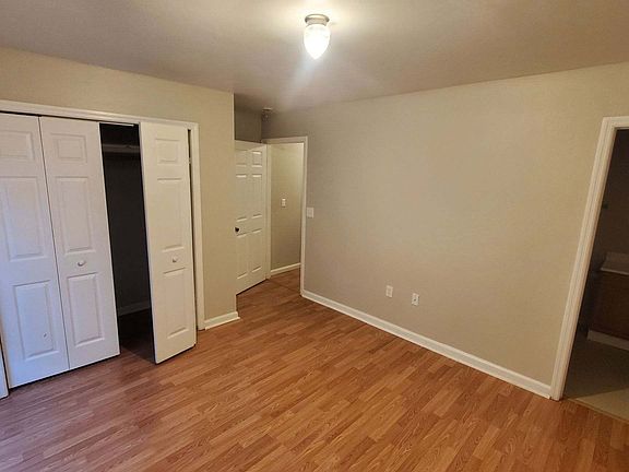 4th image of 234 Lloyd St SE #234