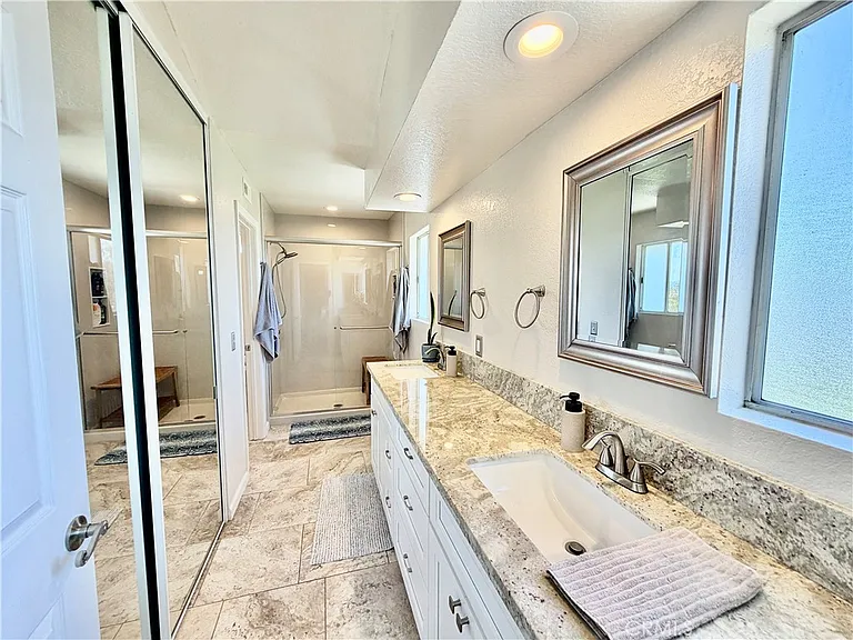 39711 Barberry Ct — Photo 53