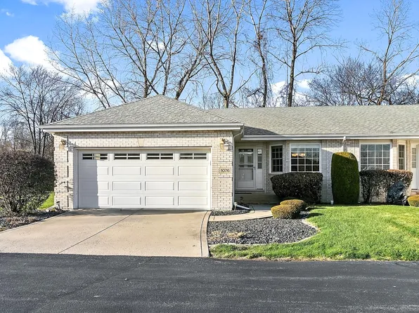 1076 Freedom Cir N, Crown Point, IN 46307