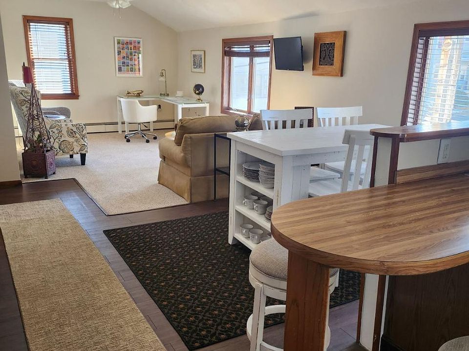 1st image of 105 Summer St Floor 2