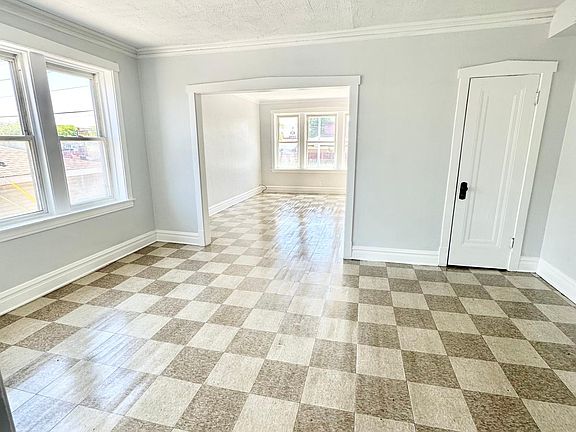 4th image of 2119 S 51st Ave #11