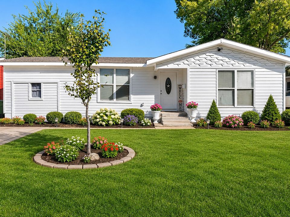 1st image of 6621 Onyx Dr N
