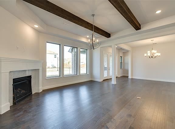 4th image of 14172 Walsh Ave