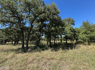 395 Hilltop Dr, Mineral Wells, TX 76067