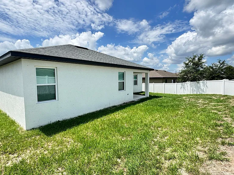 256 Hyacinth Ct — Photo 40