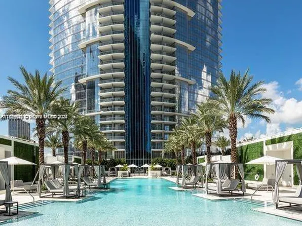 851 NE 1st Ave #3303, Miami, FL 33132