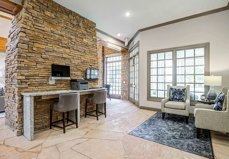 The Lodge at Mallard Creek Apartments — Photo 14