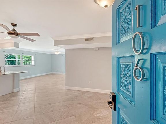 5th image of 225 HOURGLASS WAY #106