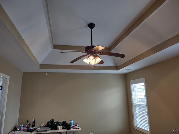 5th image of 304 S Charity Ln