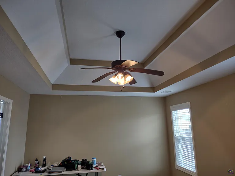 304 S Charity Ln — Photo 5