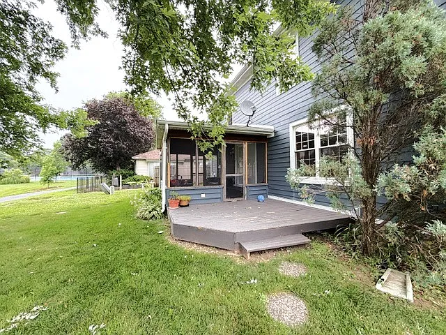 6582 Tealwood Dr — Photo 14